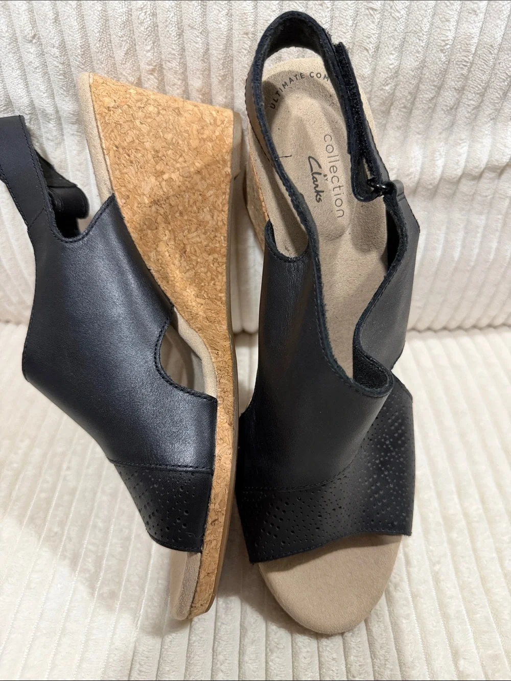 Clarks Lafley Joy  Wedge Sandals in Black Leather. New. Not worn.